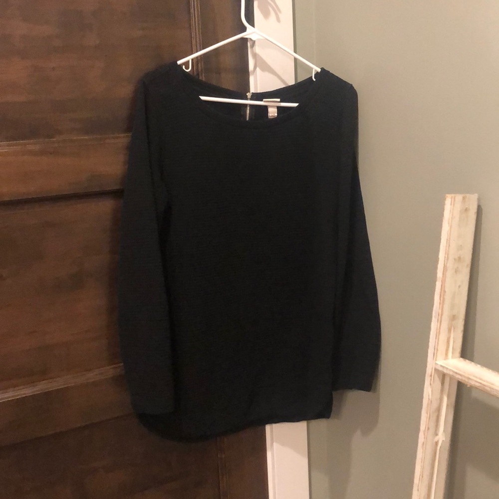 Casual black sweater